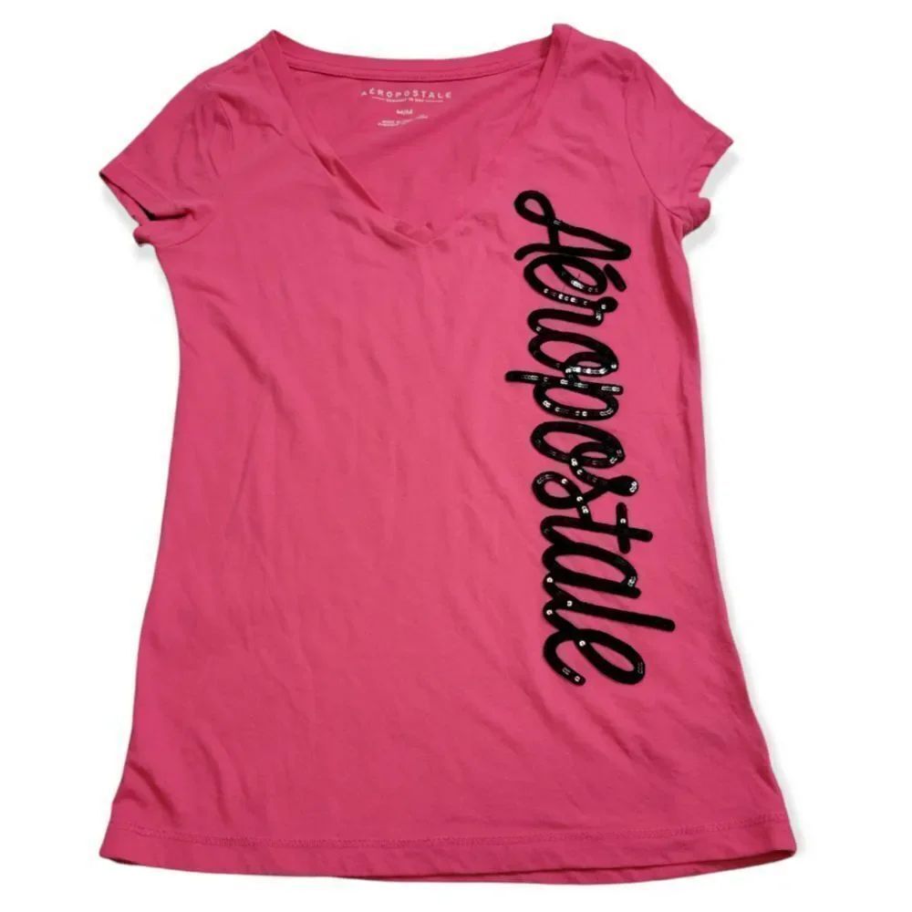 Aeropostal vneck shirt M